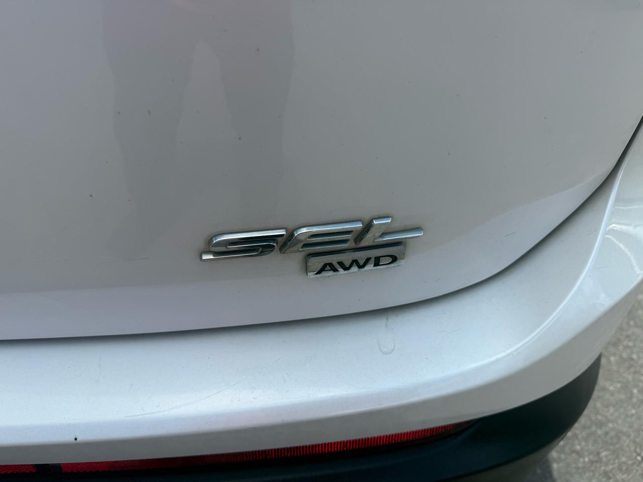 Ford Edge 4dr SEL AWD 2015