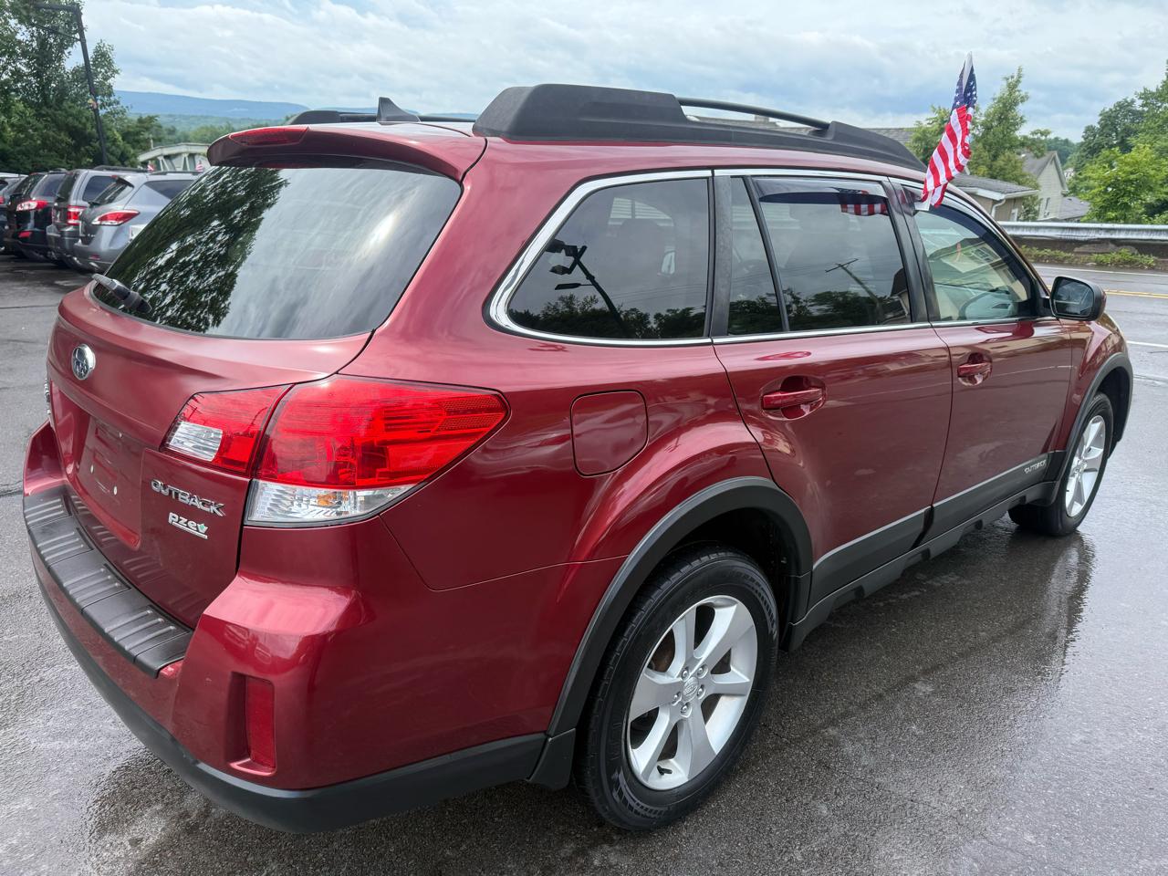 Subaru Outback 4dr Wgn H4 Auto 2.5i Limited 2013