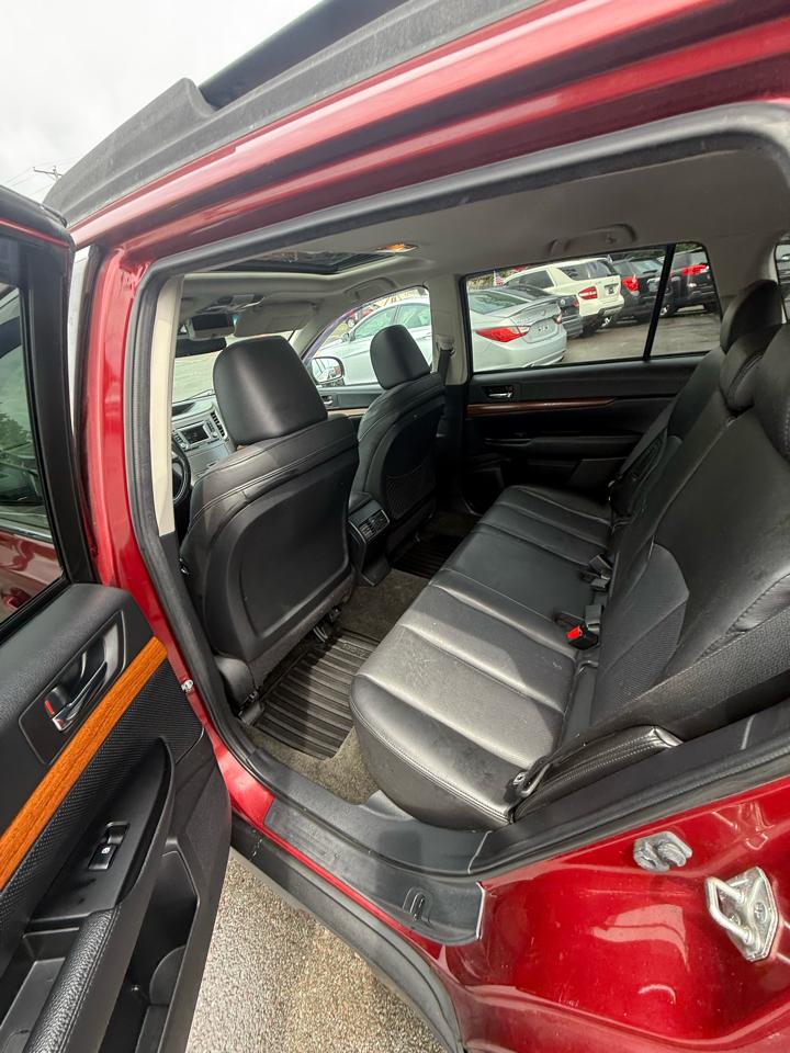 Subaru Outback 4dr Wgn H4 Auto 2.5i Limited 2013