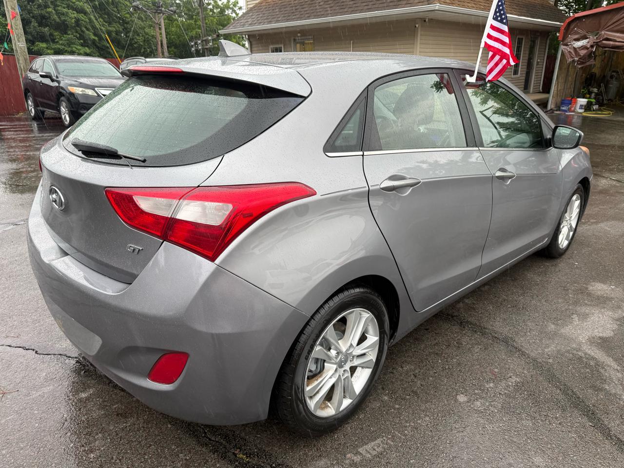 Hyundai Elantra GT 5dr HB Auto PZEV 2013