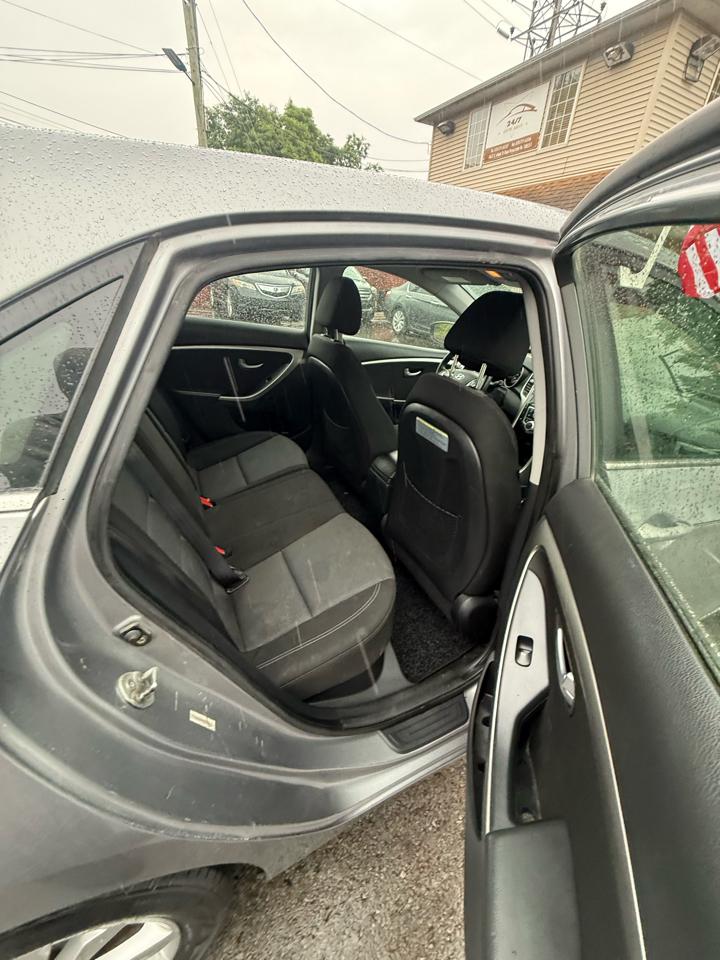 Hyundai Elantra GT 5dr HB Auto PZEV 2013