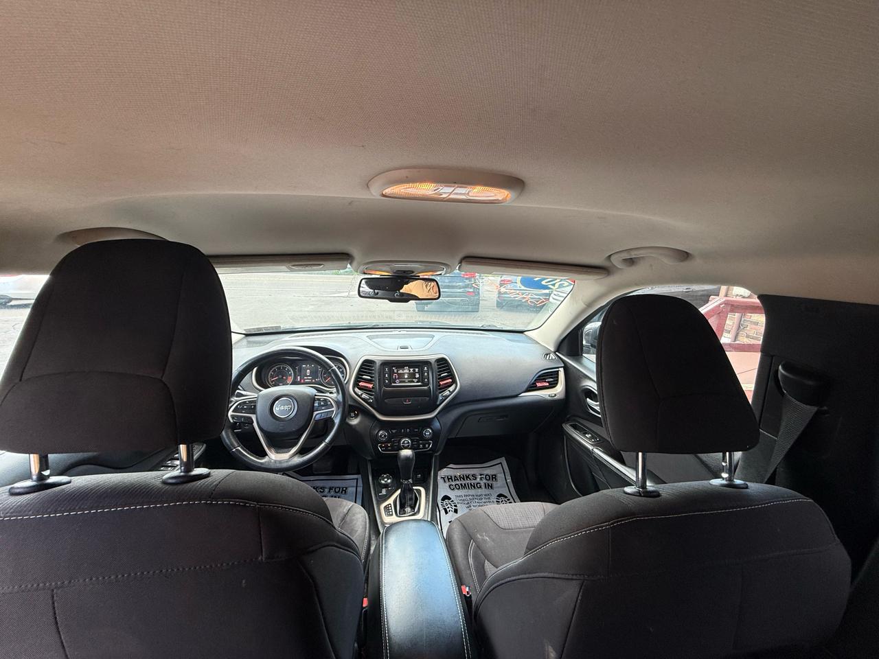 Jeep Cherokee 4WD 4dr Latitude 2015