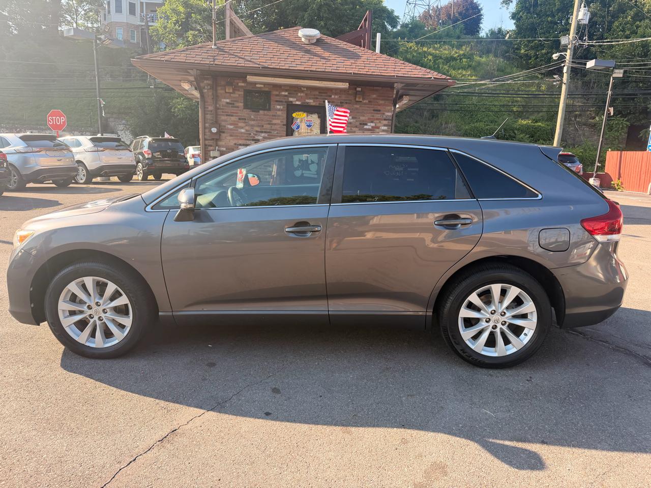 Toyota Venza 4dr Wgn I4 AWD XLE (Natl) 2015