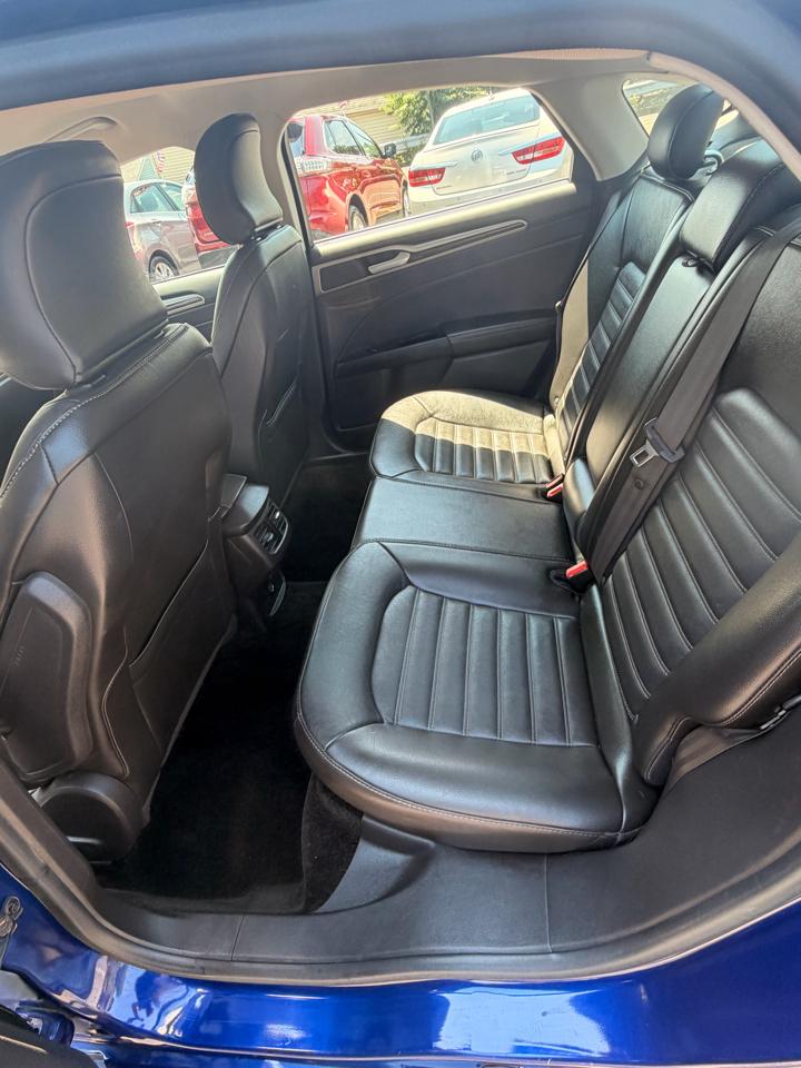 Ford Fusion 4dr Sdn SE FWD 2016