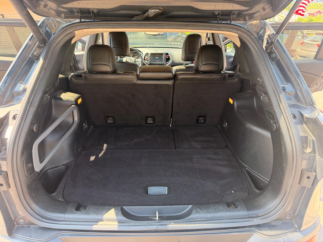 Jeep Cherokee 4WD 4dr Trailhawk 2016