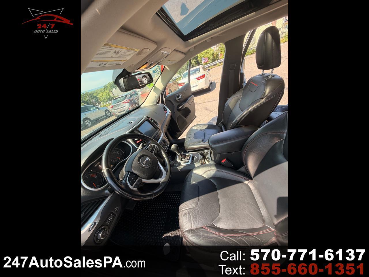 2016 Jeep Cherokee 4WD 4dr Trailhawk