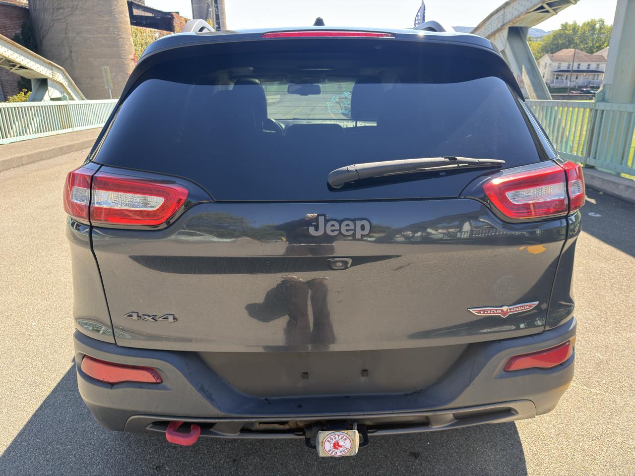 Jeep Cherokee 4WD 4dr Trailhawk 2016