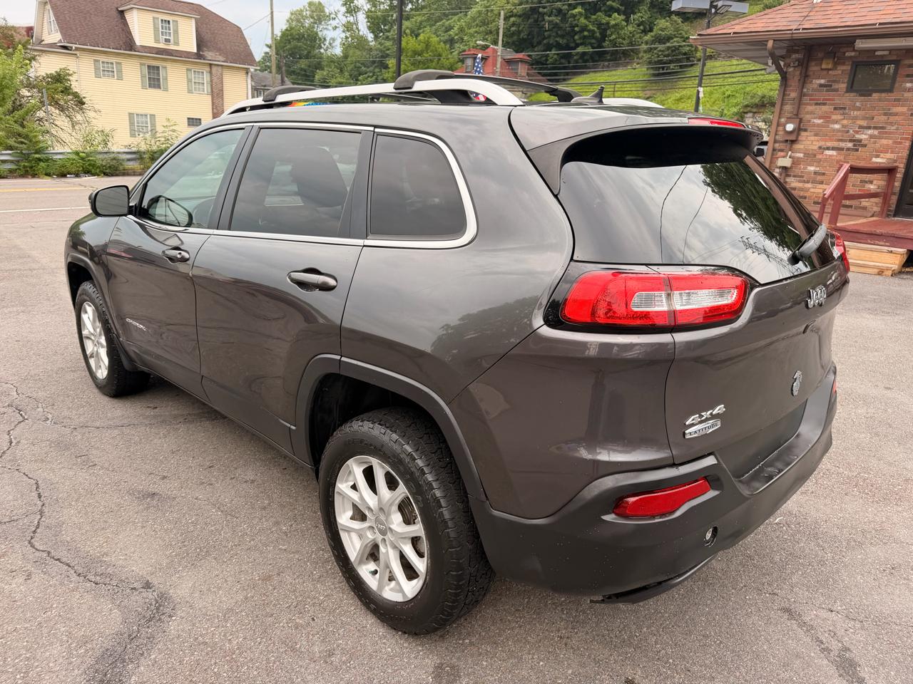 Jeep Cherokee 4WD 4dr Latitude 2015