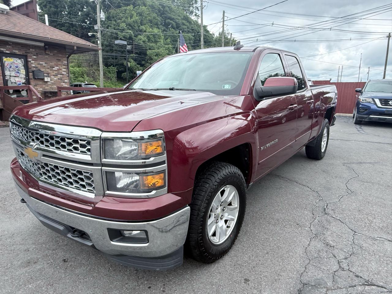 Chevrolet Silverado 1500 4WD Double Cab 143.5" LT w/1LT 2015