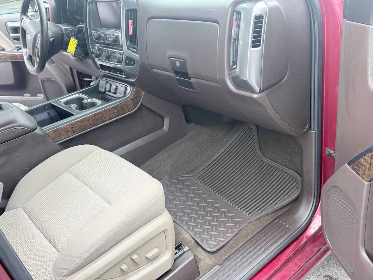 Chevrolet Silverado 1500 4WD Double Cab 143.5" LT w/1LT 2015
