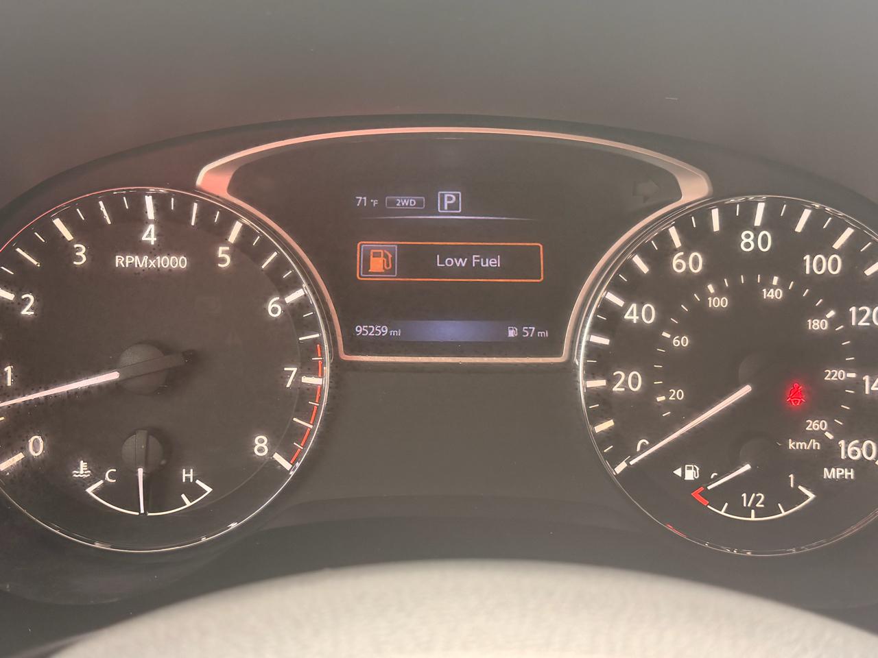 Nissan Pathfinder 4x4 S 2017