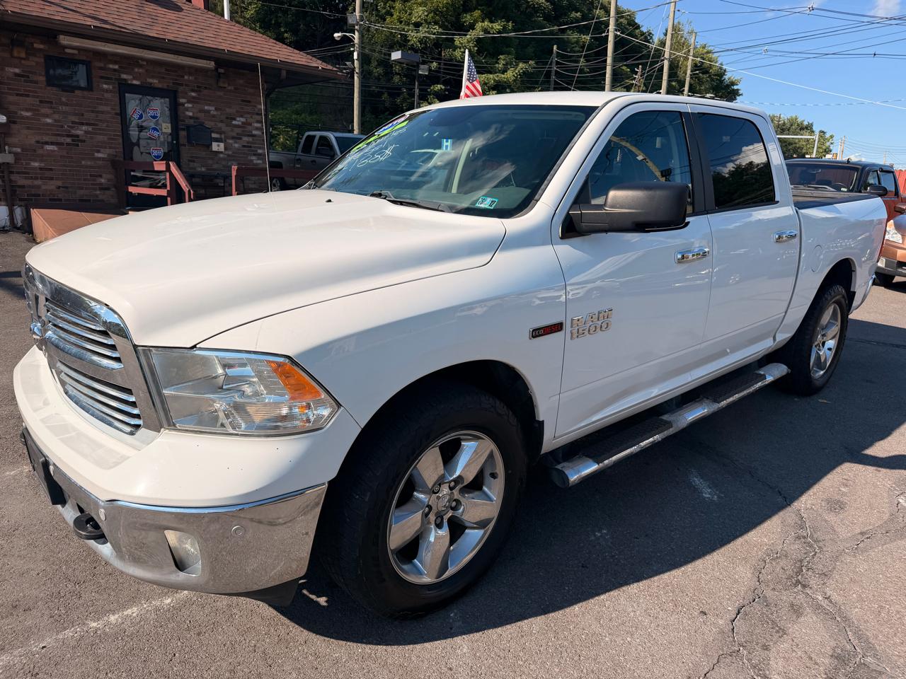 RAM 1500 4WD Crew Cab 140.5" Big Horn 2016