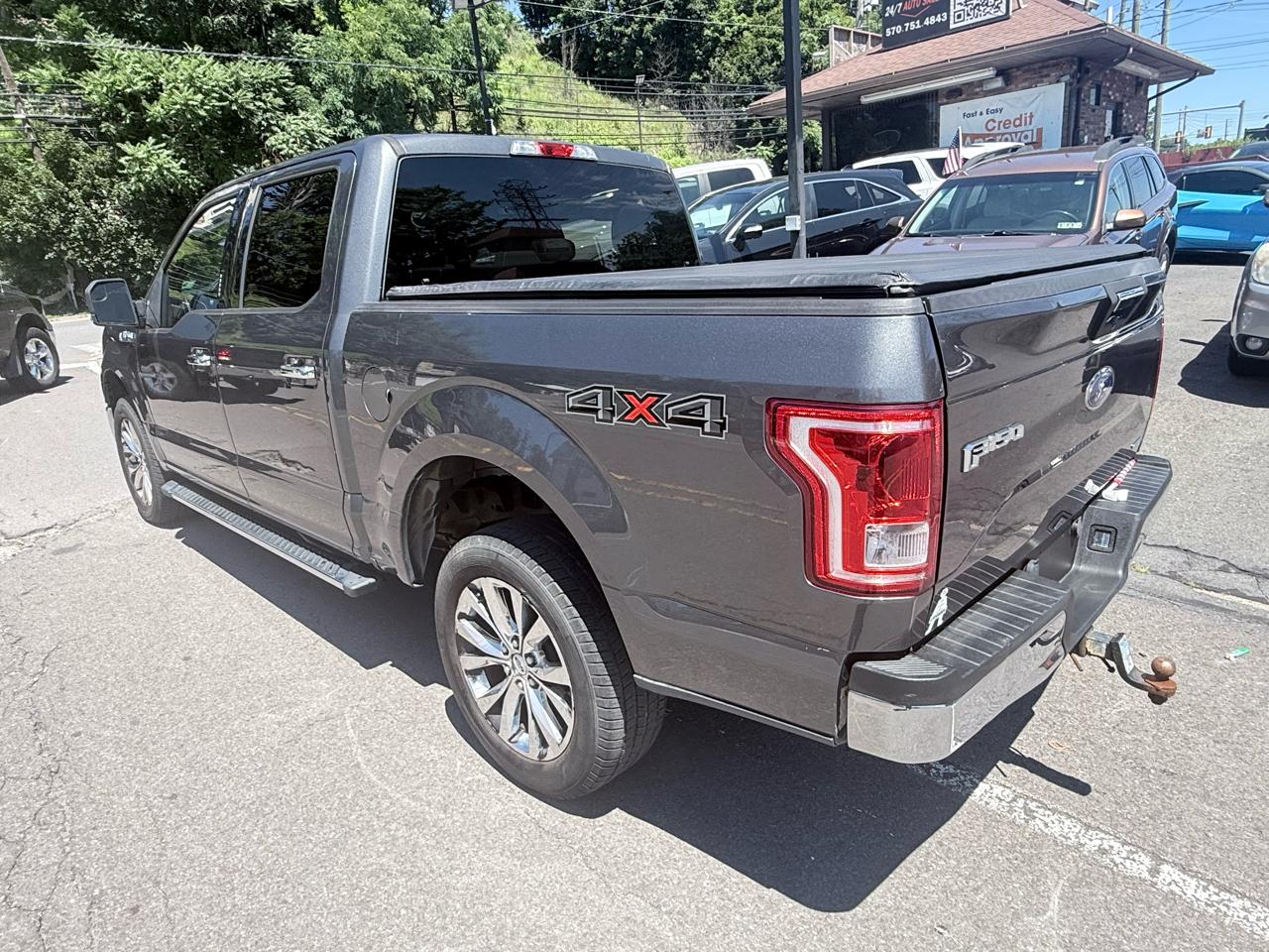 Ford F-150 4WD SuperCrew 145" King Ranch 2015