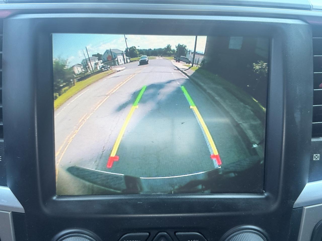 RAM 1500 4WD Crew Cab 140.5" Big Horn 2014