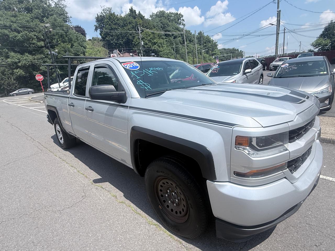 Chevrolet Silverado 1500 4WD Double Cab 143.5" Custom 2016