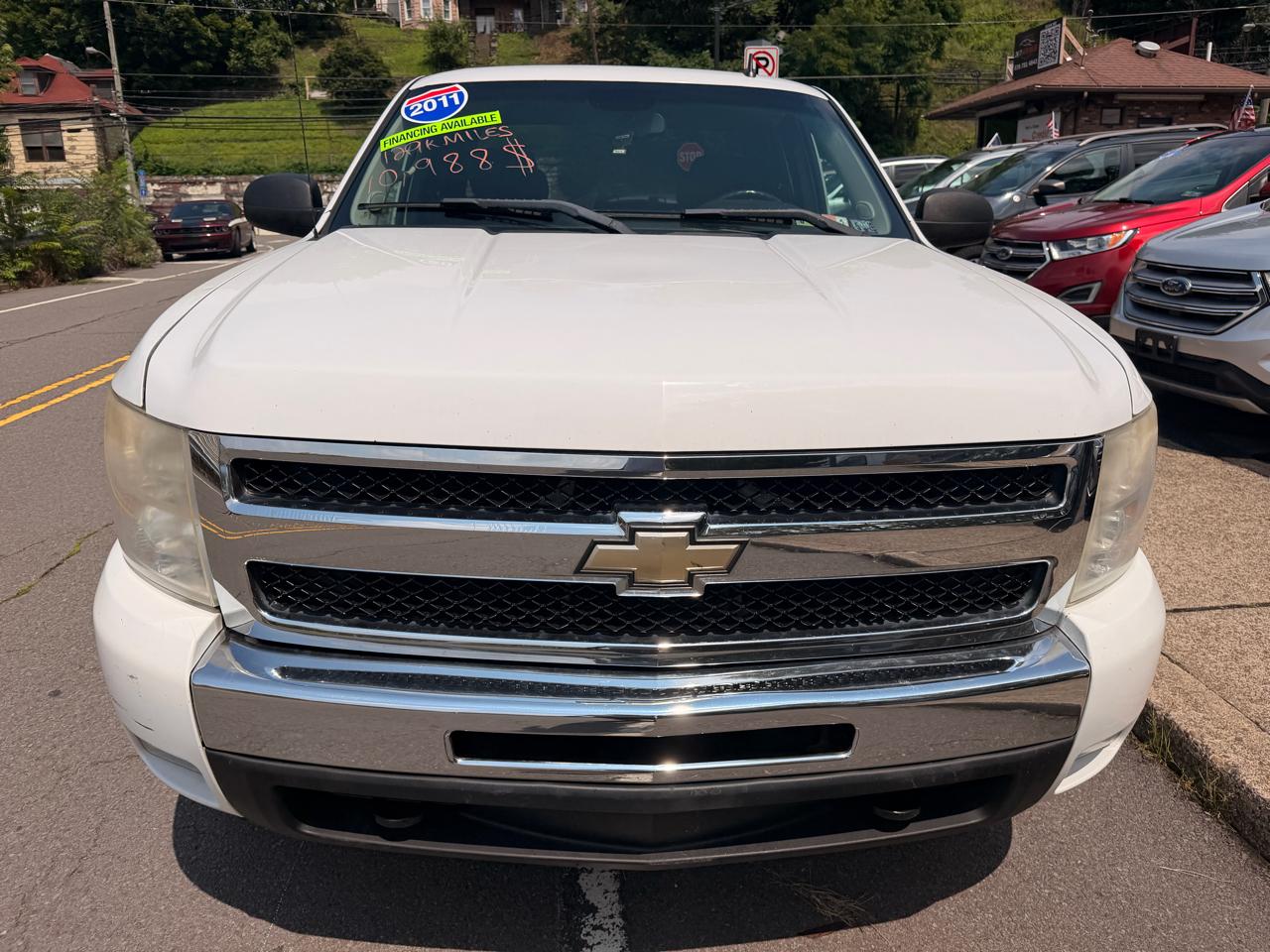Chevrolet Silverado 1500 4WD Ext Cab 143.5" LT 2011