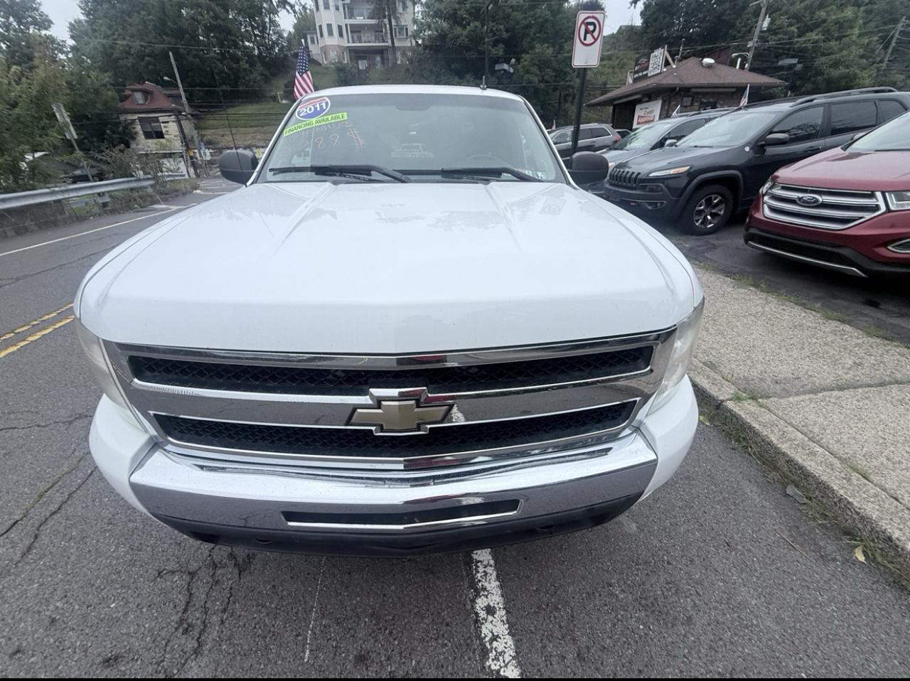 Chevrolet Silverado 1500 4WD Ext Cab 143.5" LT 2011