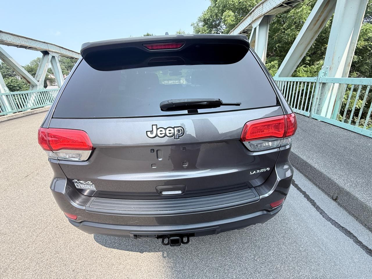 Jeep Grand Cherokee 4WD 4dr Laredo 2014