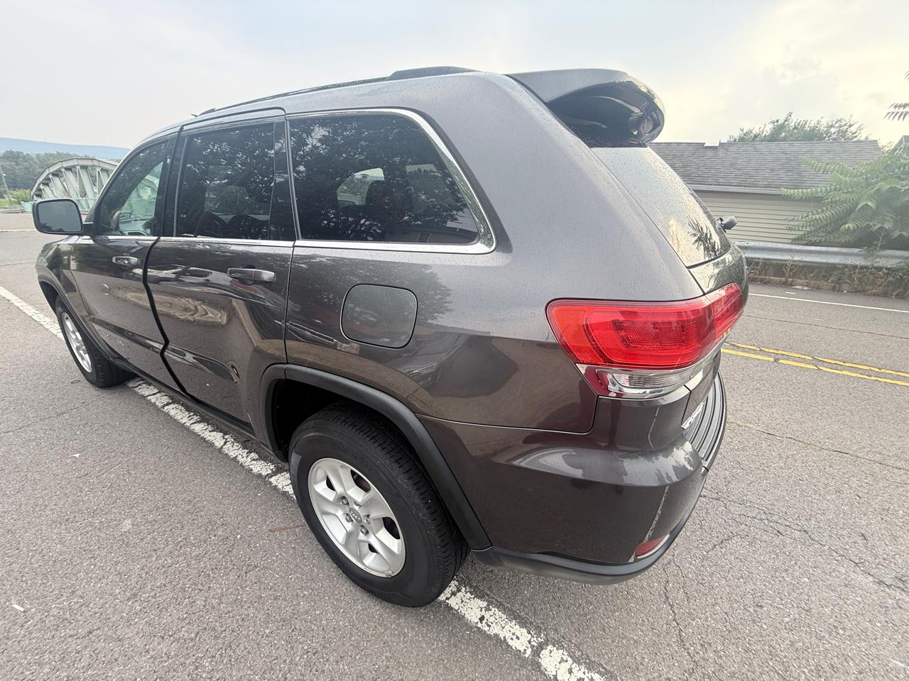 Jeep Grand Cherokee 4WD 4dr Laredo 2015