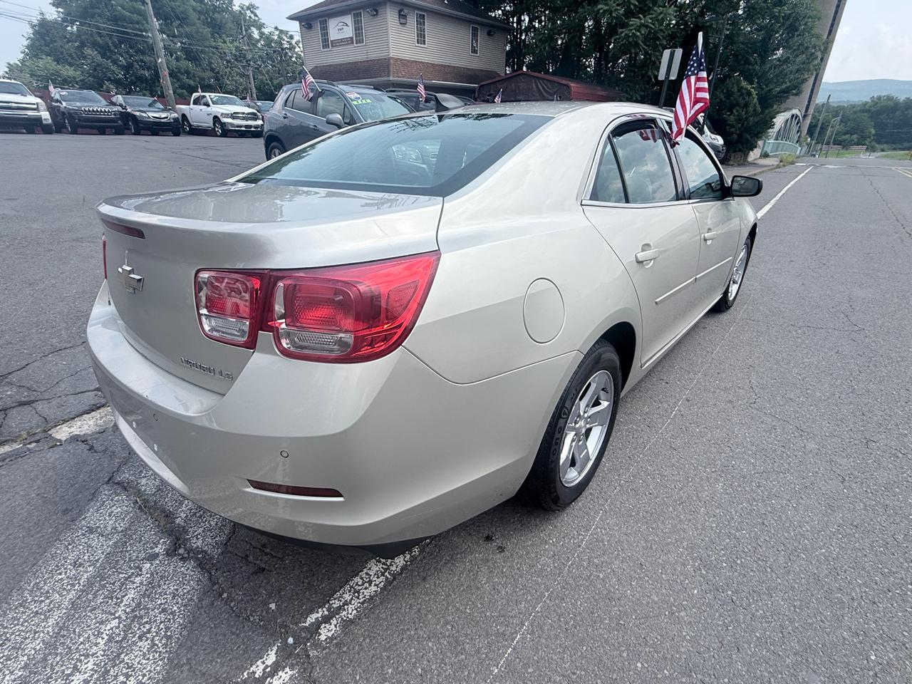 Chevrolet Malibu 4dr Sdn LS w/1LS 2015