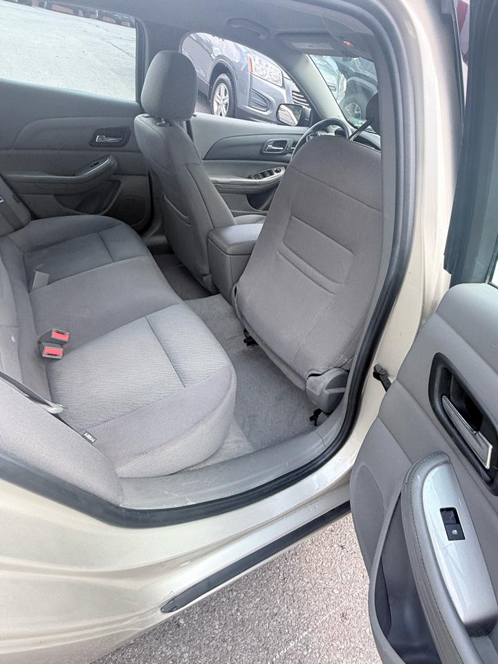 Chevrolet Malibu 4dr Sdn LS w/1LS 2015