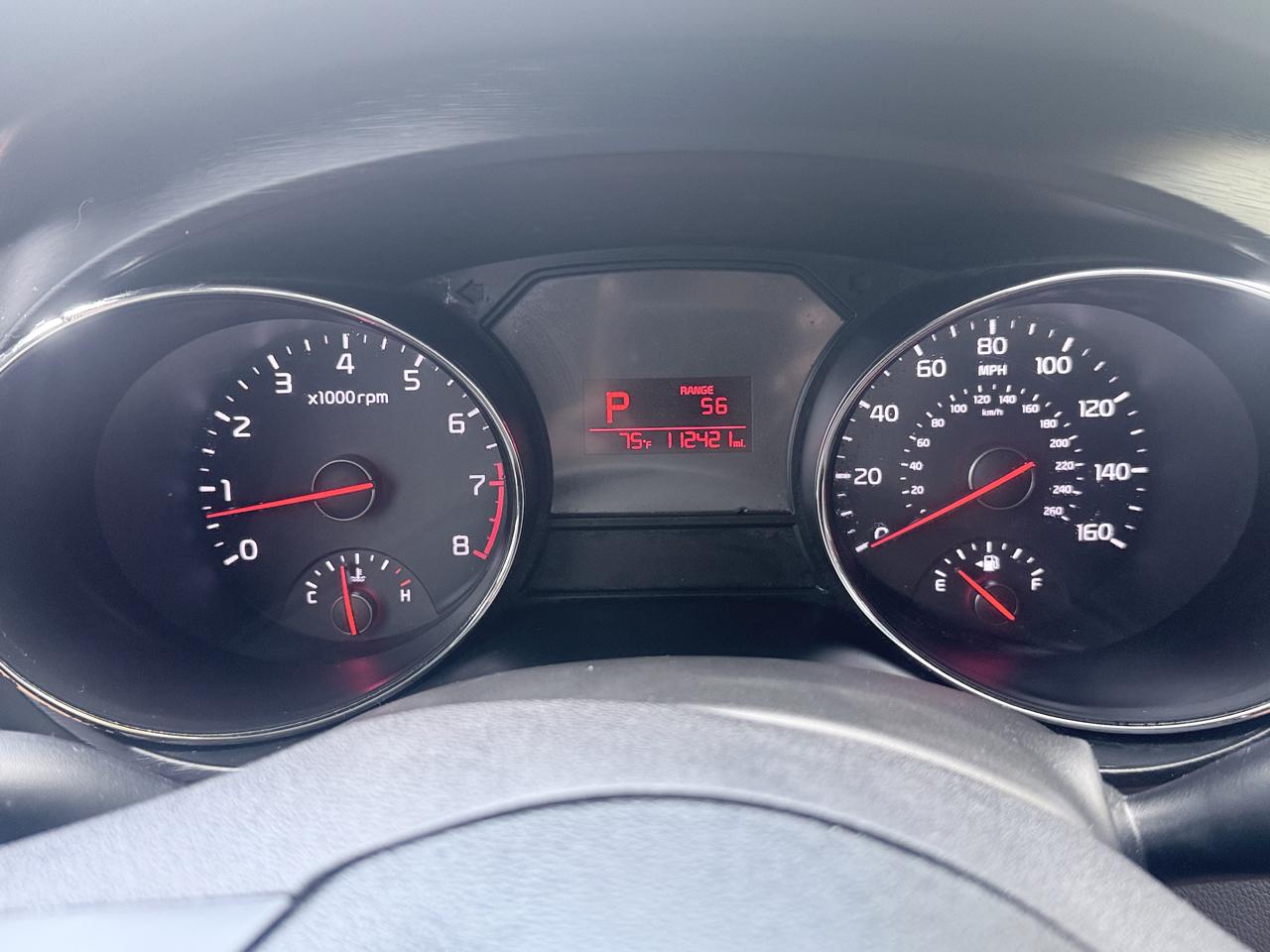 Kia Sedona L FWD 2017