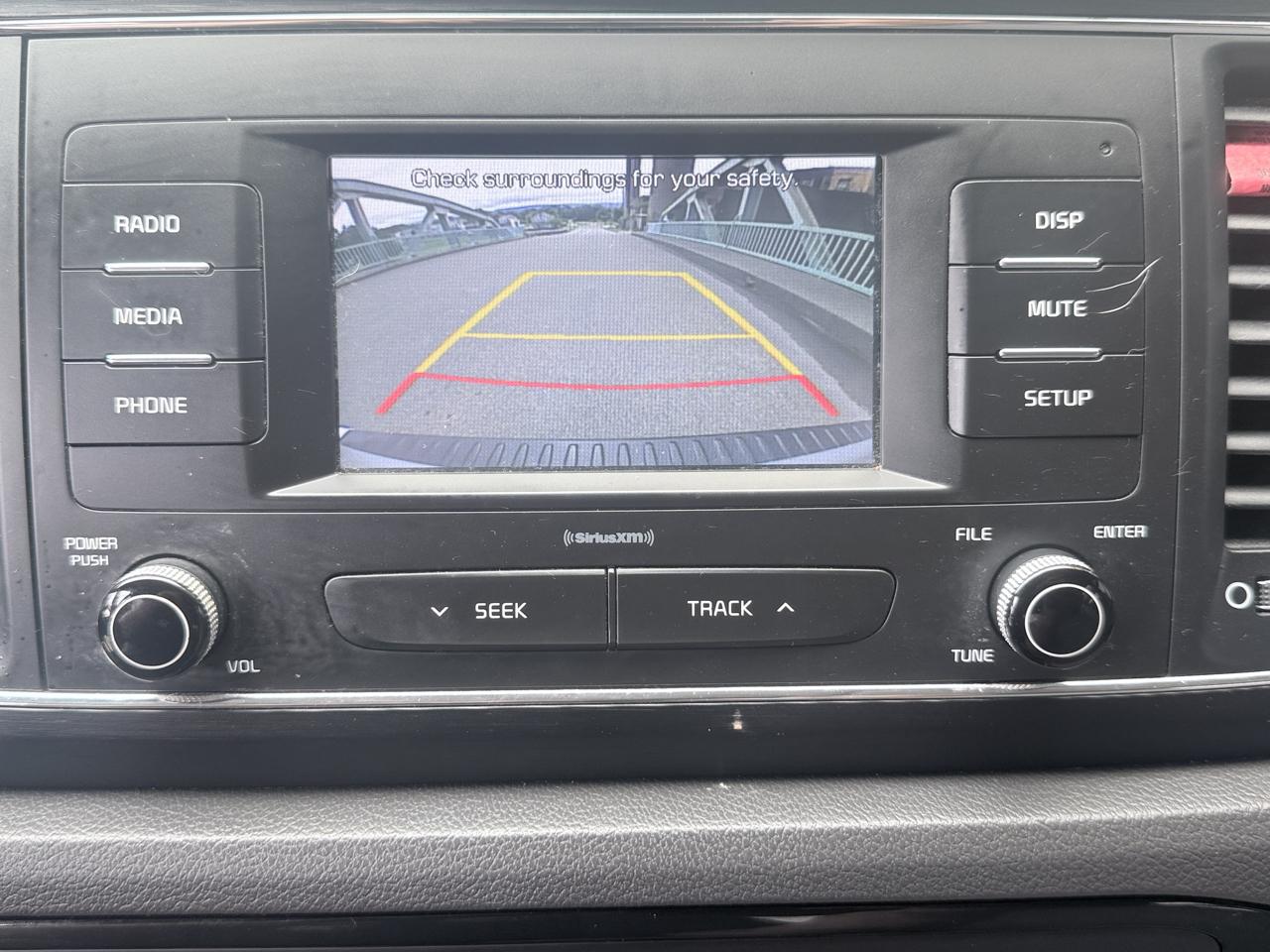 Kia Sedona L FWD 2017