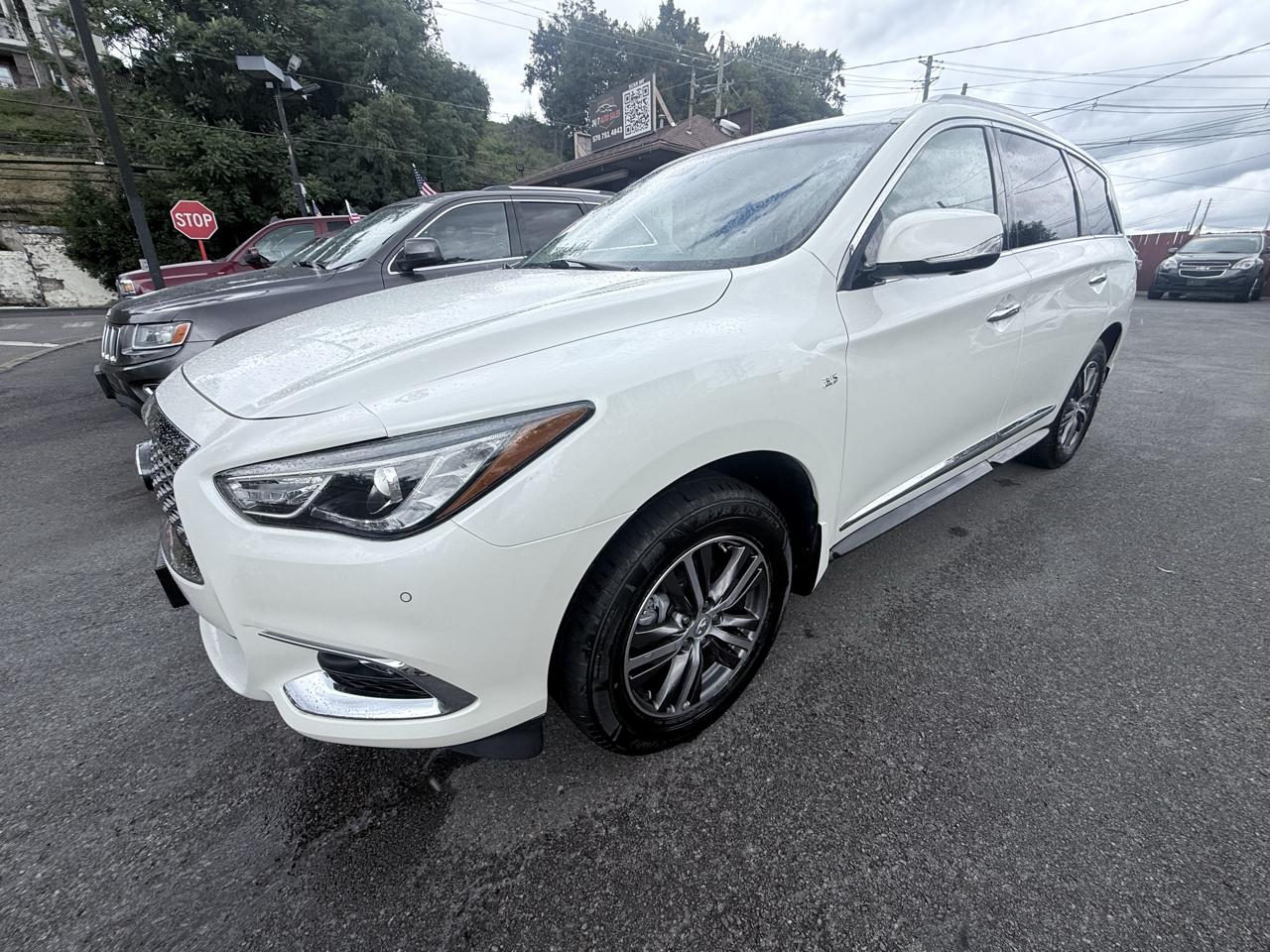 Infiniti QX60 AWD 2017