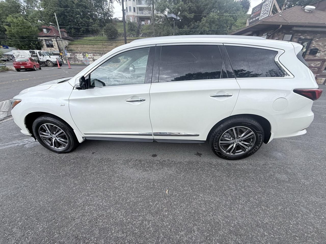 Infiniti QX60 AWD 2017