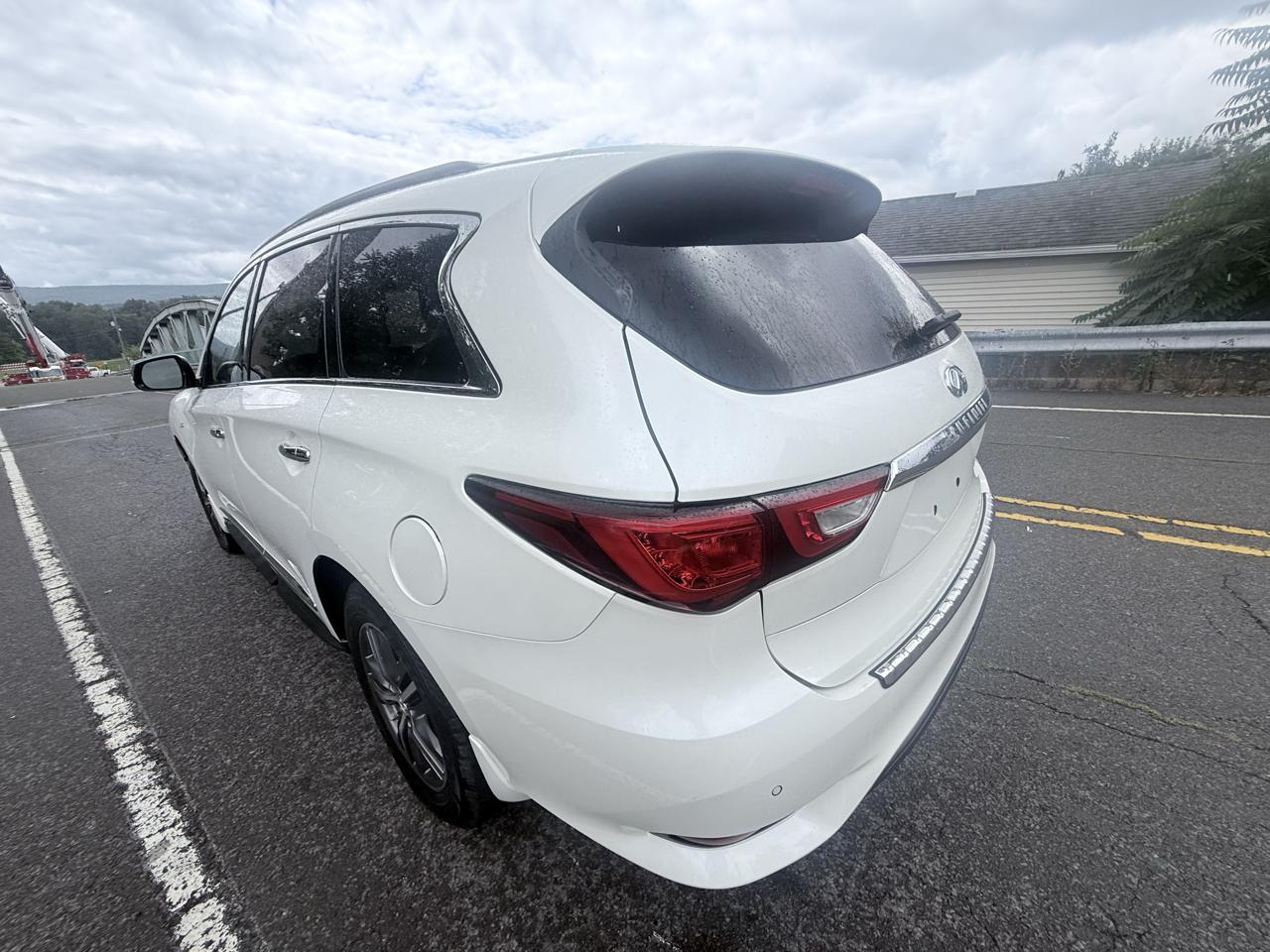 Infiniti QX60 AWD 2017