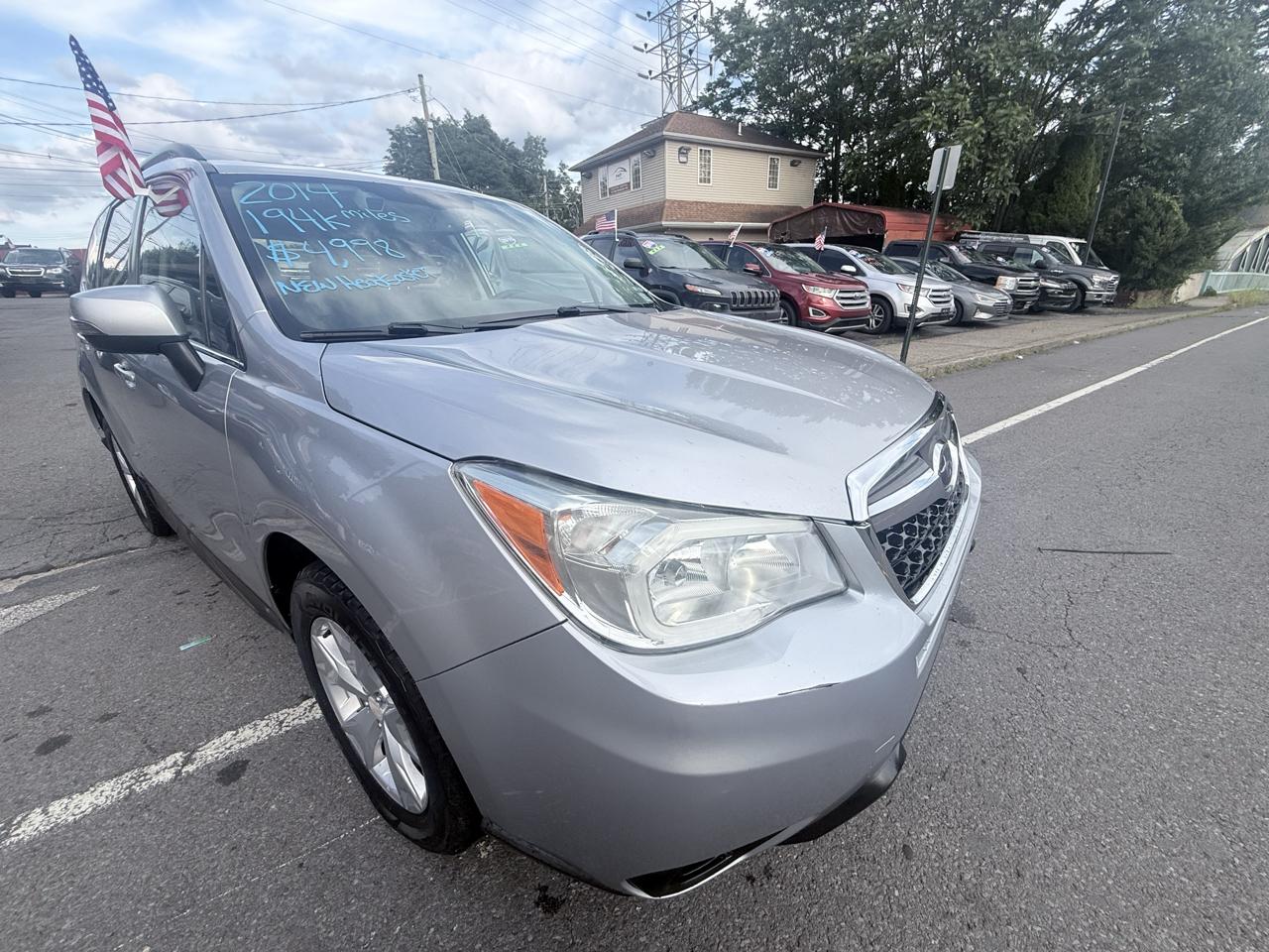 Subaru Forester 4dr Auto 2.5i Touring PZEV 2014