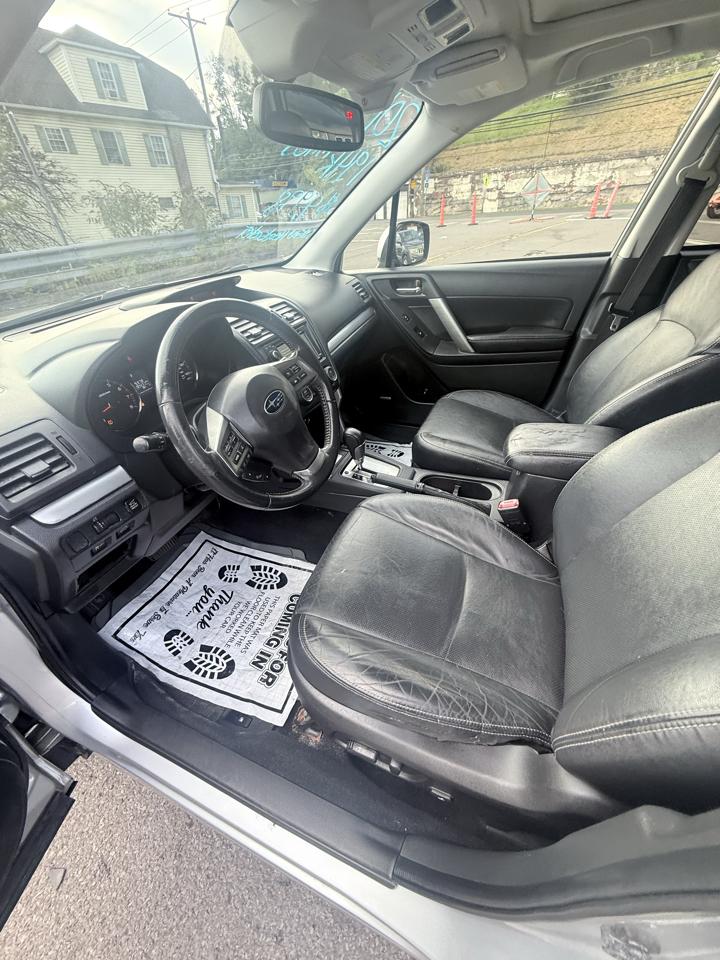 Subaru Forester 4dr Auto 2.5i Touring PZEV 2014