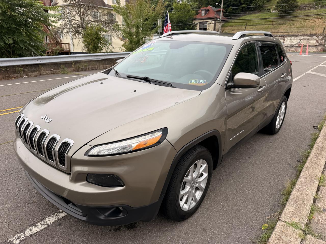 Jeep Cherokee 4WD 4dr Latitude 2016