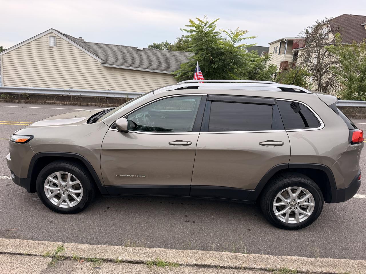 Jeep Cherokee 4WD 4dr Latitude 2016