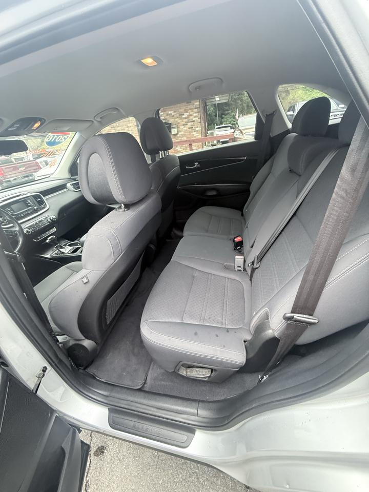 Kia Sorento AWD 4dr 2.4L LX 2016