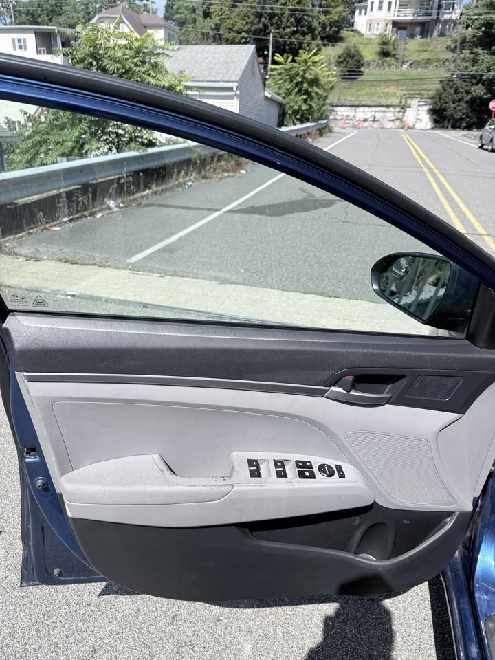 Hyundai Elantra SE IVT SULEV 2020