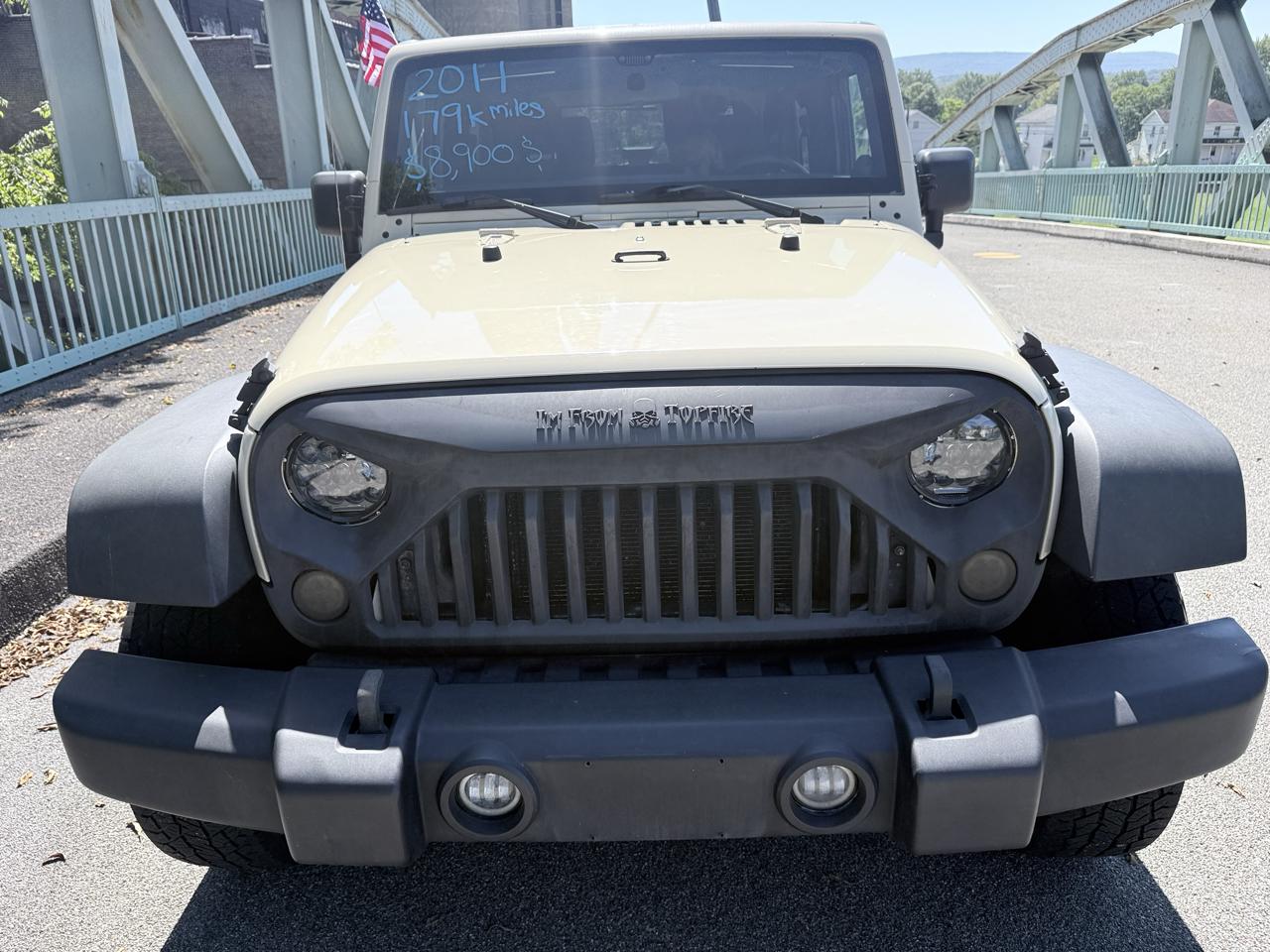 Jeep Wrangler 4WD 2dr Sport 2011
