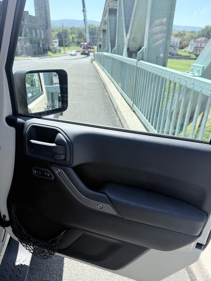 Jeep Wrangler 4WD 2dr Sport 2011