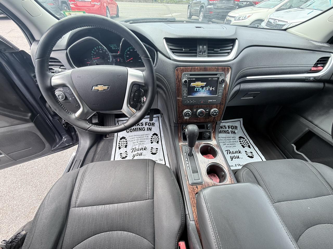 Chevrolet Traverse FWD 4dr LT w/1LT 2013