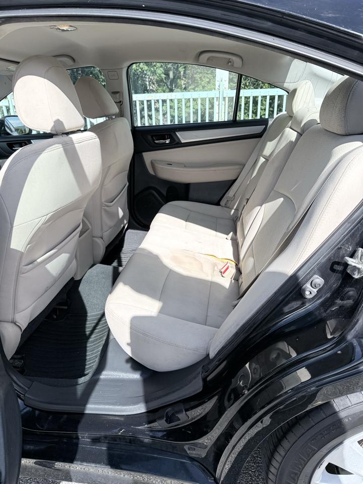 Subaru Legacy 4dr Sdn 2.5i Premium 2015
