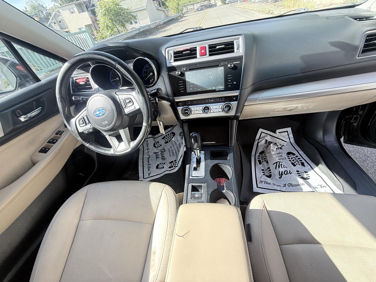 Subaru Legacy 4dr Sdn 2.5i Premium 2015
