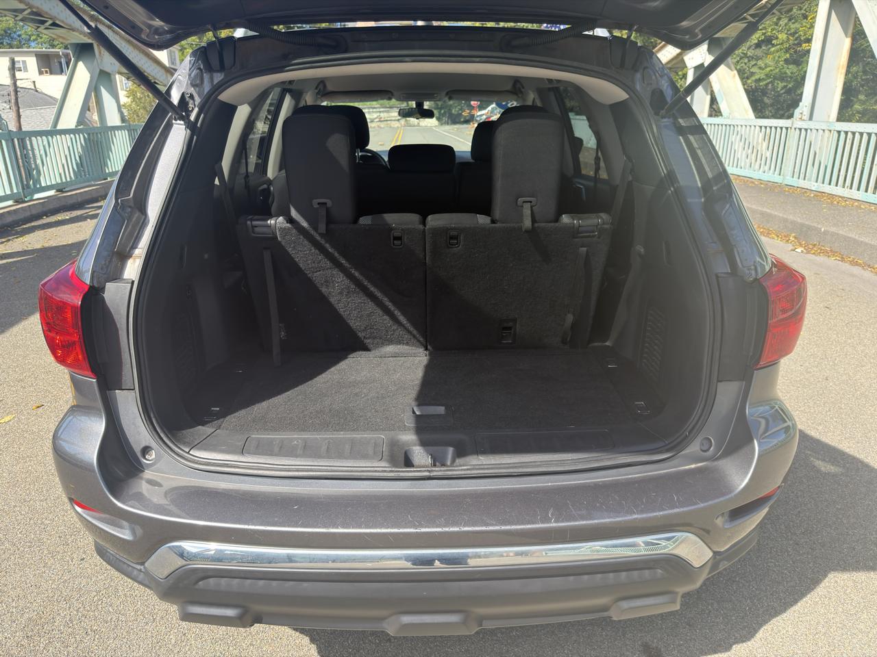 Nissan Pathfinder 4x4 S 2017