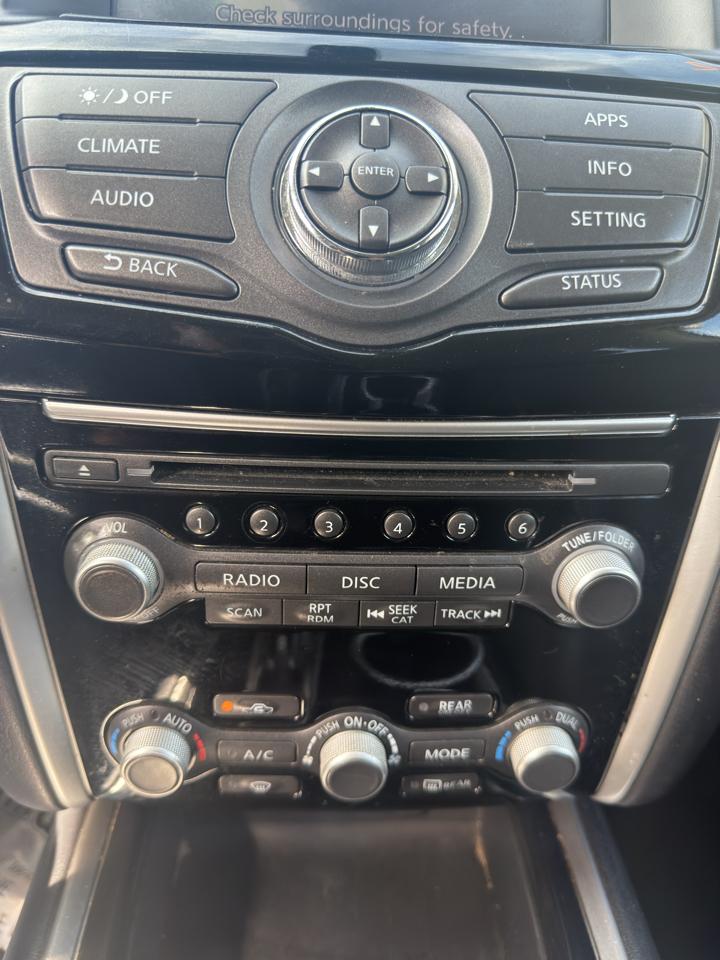 Nissan Pathfinder 4x4 S 2017
