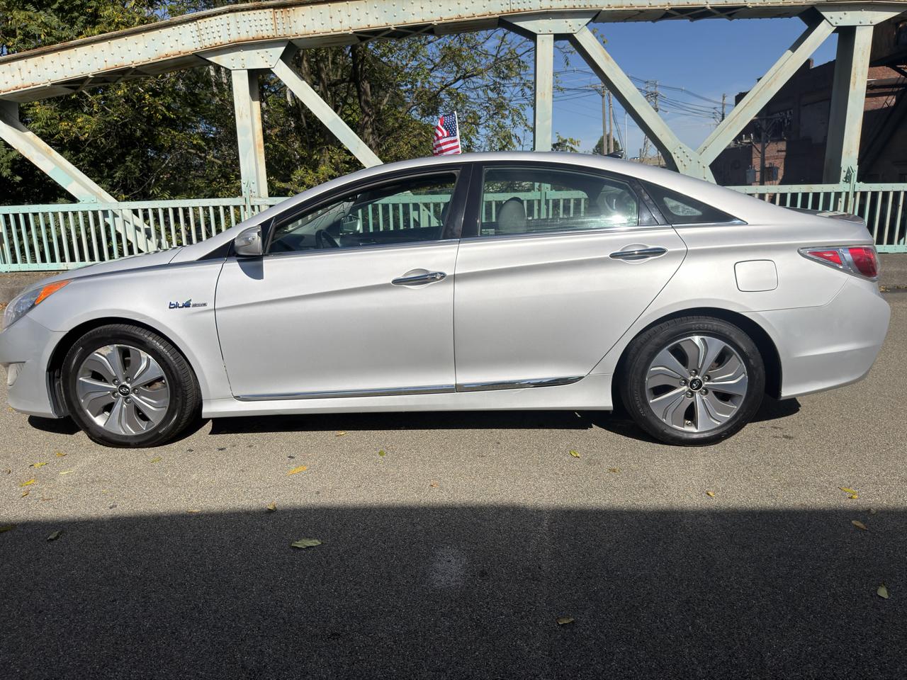 Hyundai Sonata Hybrid 4dr Sdn Limited 2015