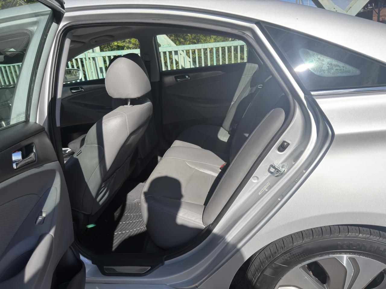 Hyundai Sonata Hybrid 4dr Sdn Limited 2015