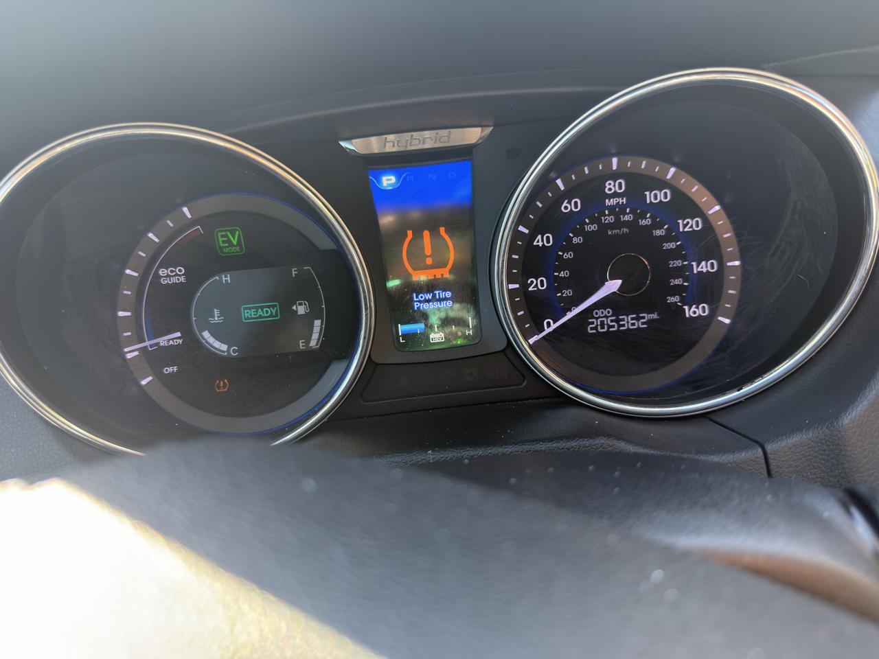 Hyundai Sonata Hybrid 4dr Sdn Limited 2015