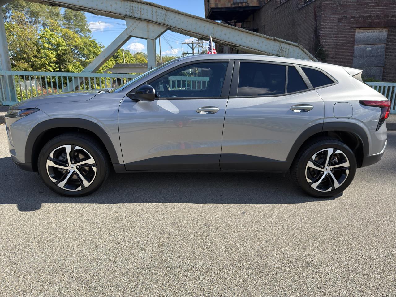 Chevrolet Trax FWD 4dr 1RS 2024