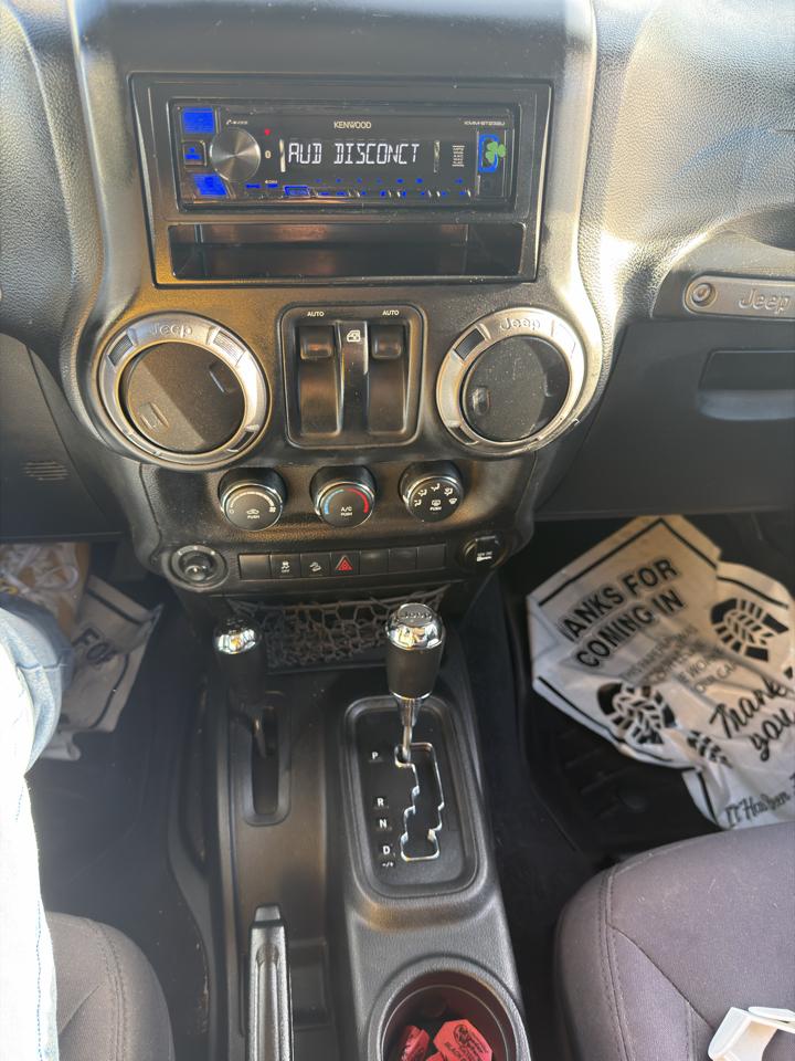 Jeep Wrangler 4WD 2dr Sport 2015