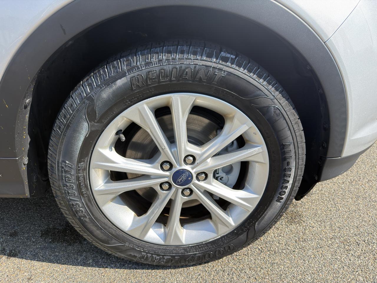 Ford Escape SE 4WD 2017