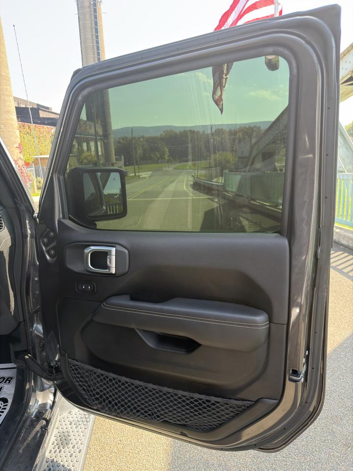 Jeep Wrangler Unlimited Sahara 4x4 2019